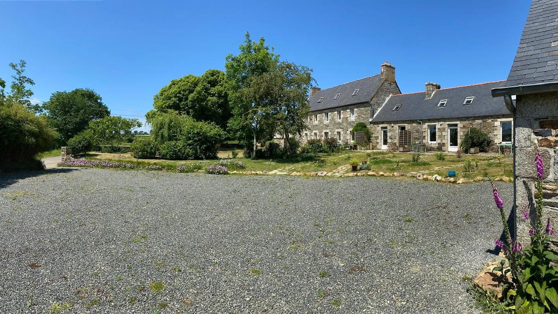Gites L'Appel De La Bretagne Gite Bleuenn Lannion